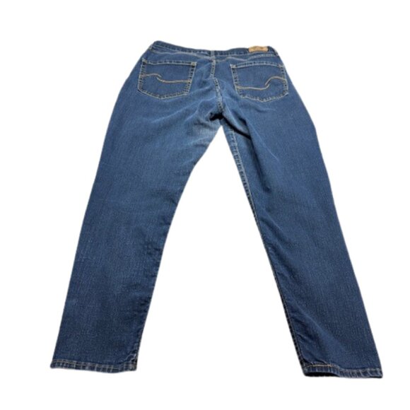 Levi Strauss & Co. Women’s Curvy Skinny Jeans Size 14M Mid-Rise Stretch - Picture 3 of 8